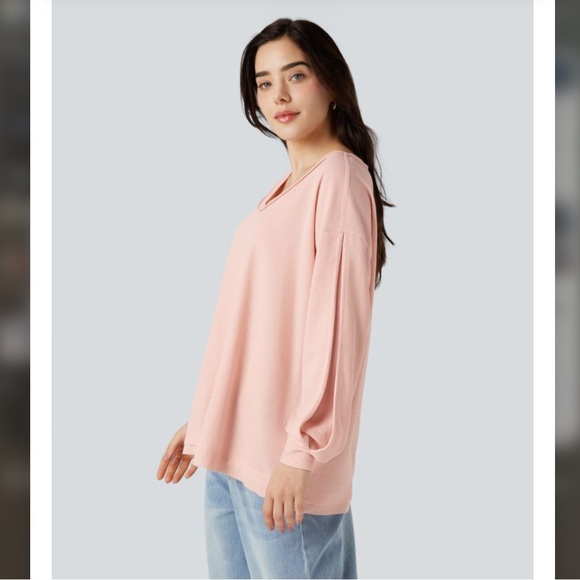 Scoop Neck Waffle Fit Top by Halara - Picture 3 of 4